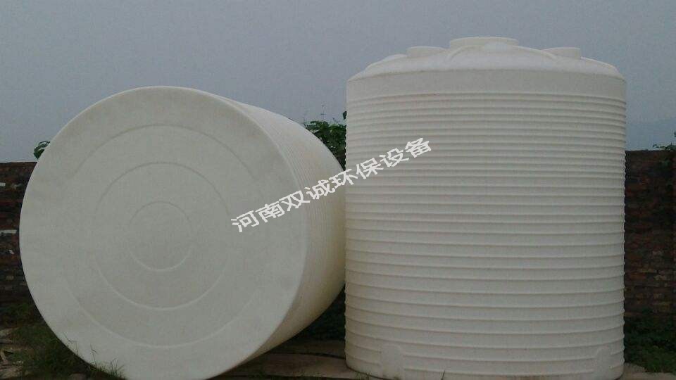 聚乙烯储罐特性: